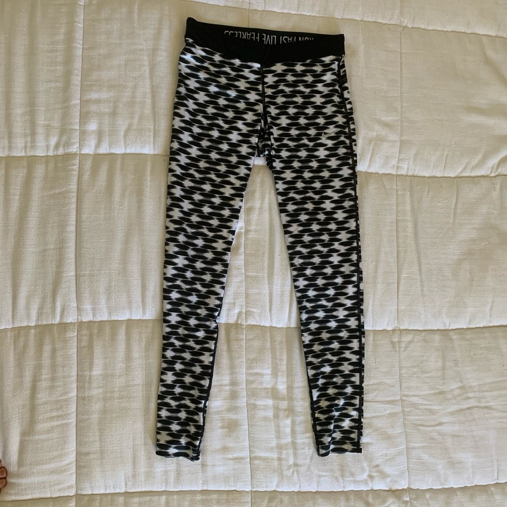 NIKE DRI-FIT leggings